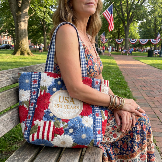 The Grateful Heart Quilted Classic Tote