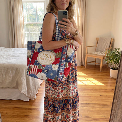The Grateful Heart Quilted Classic Tote